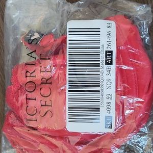 Victoria's secret bra